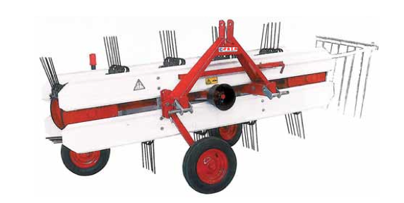 RANGHINATORI Ranghinatore a cinghie completo di albero cardano